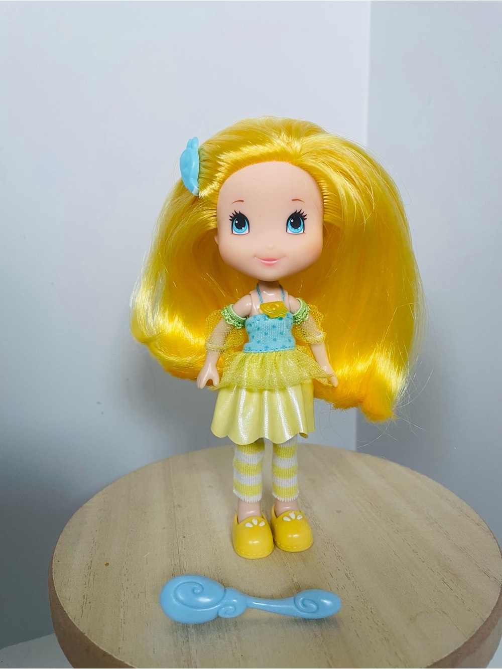 Strawberry Shortcake LEMON MERINGUE 6” Doll Figure Original Outfit & Shoes